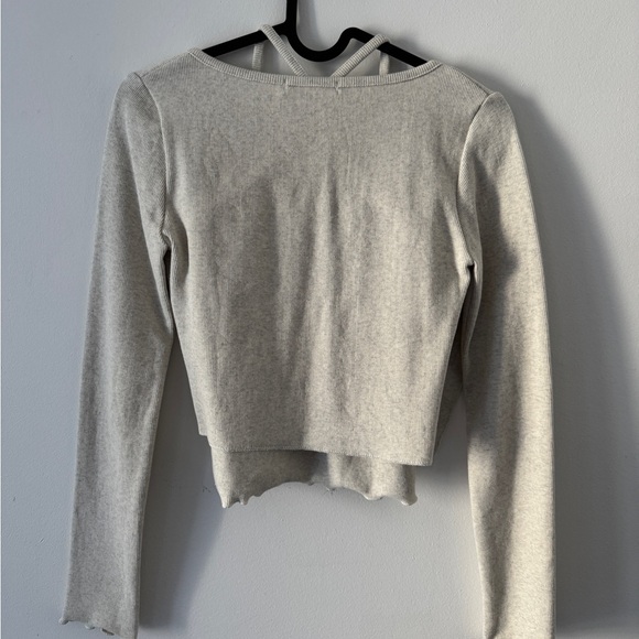 MACARON Light Gray Crop Cardigan and Tank Set - Picture 5 of 5